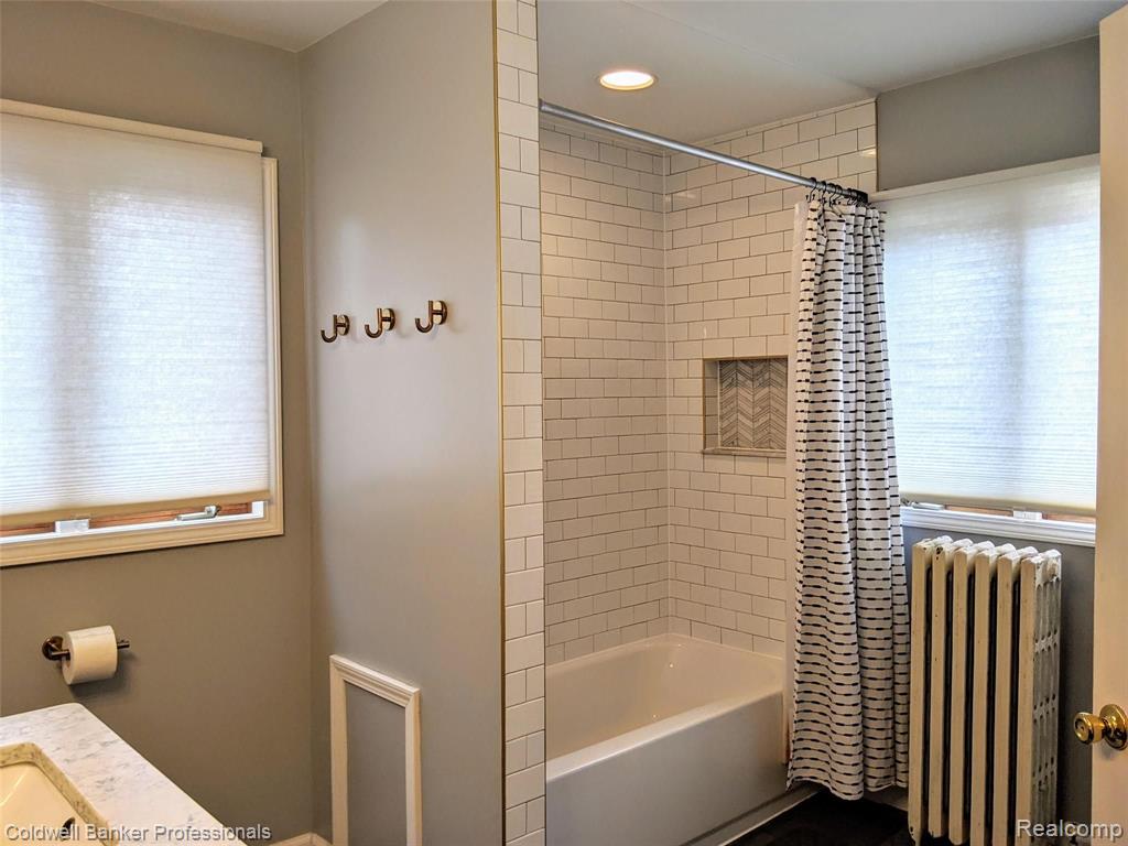 777 Barrington Road Detroit, MI 48215 - Photo 25 of 41