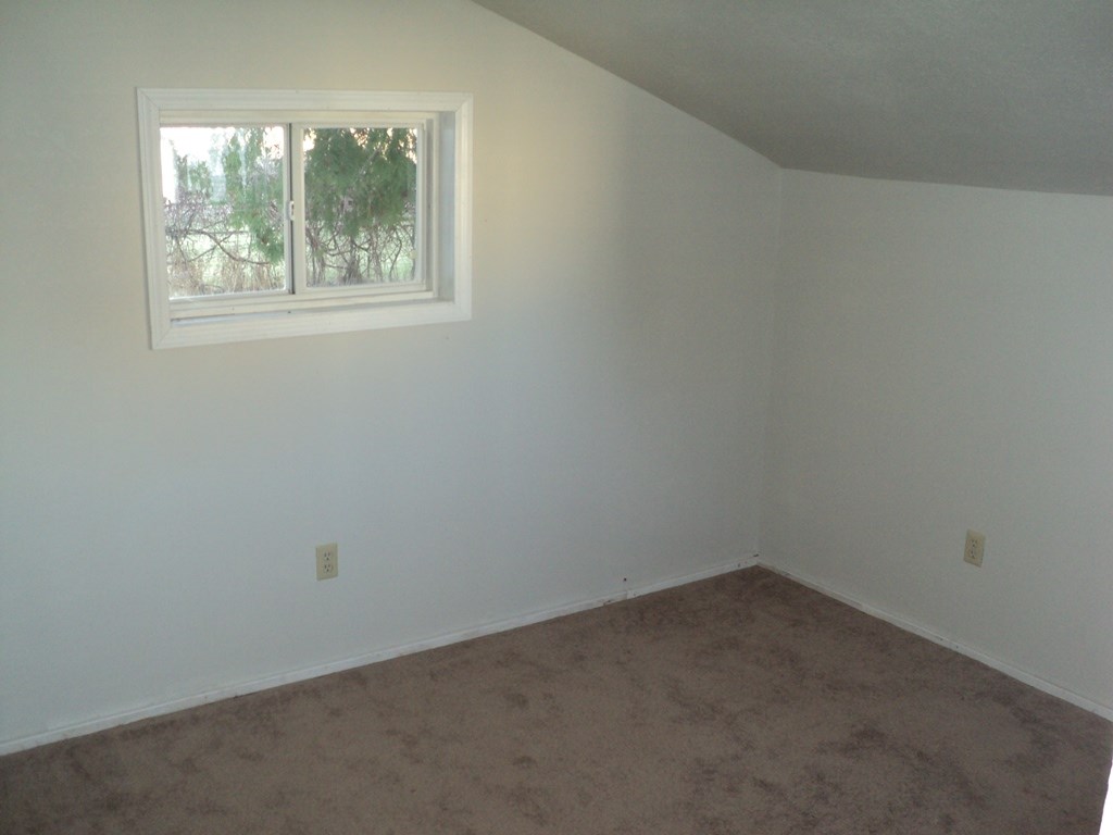 9433 West Denver Road Lake, MI 48632 - Photo 23 of 43 1809427-22.JPG