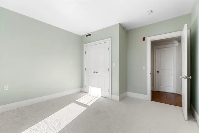 $3,800 | 225 Derby Street, Unit 504, Salem, MA 01970