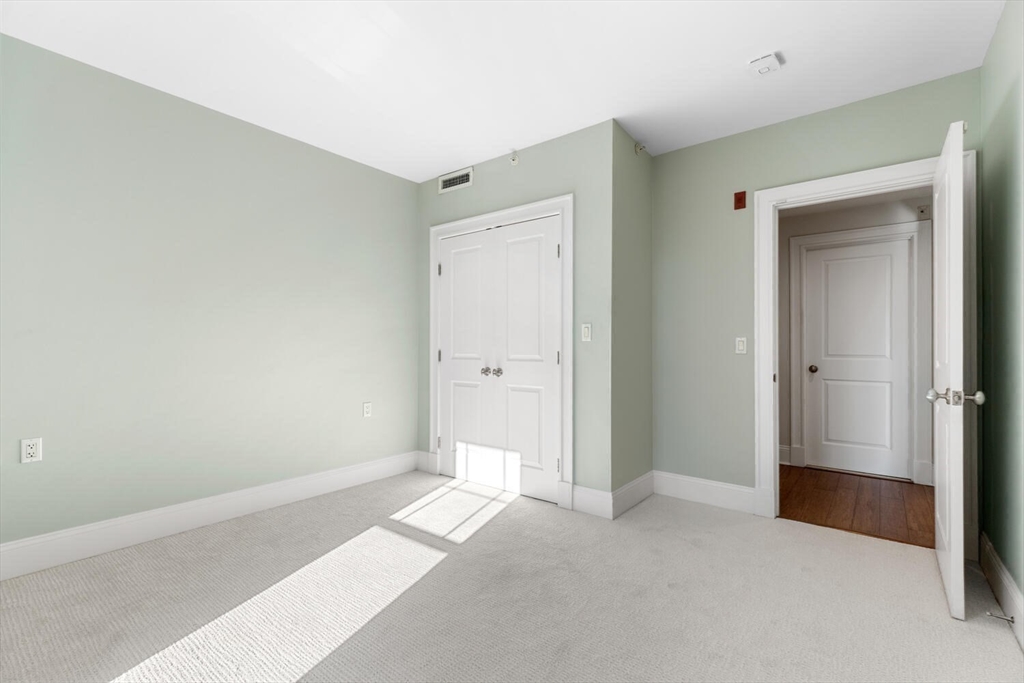 225 Derby Street, Unit 504 Salem, MA 01970 - Photo 25 of 34