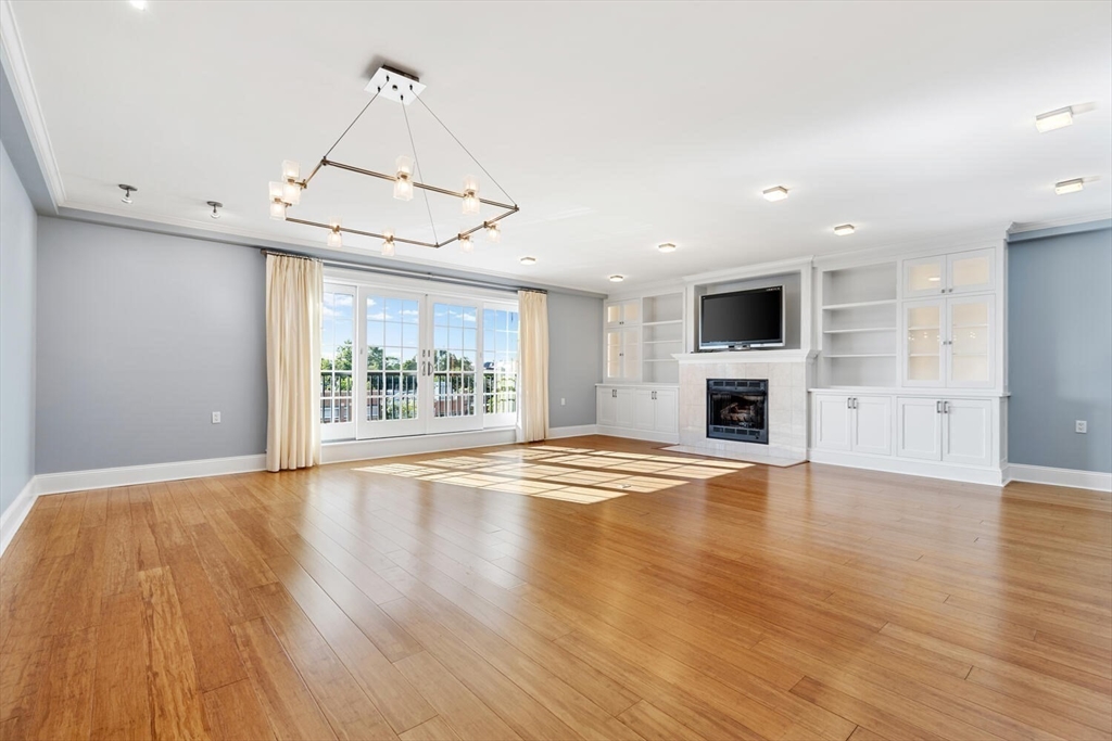 225 Derby Street, Unit 504 Salem, MA 01970 - Photo 7 of 34