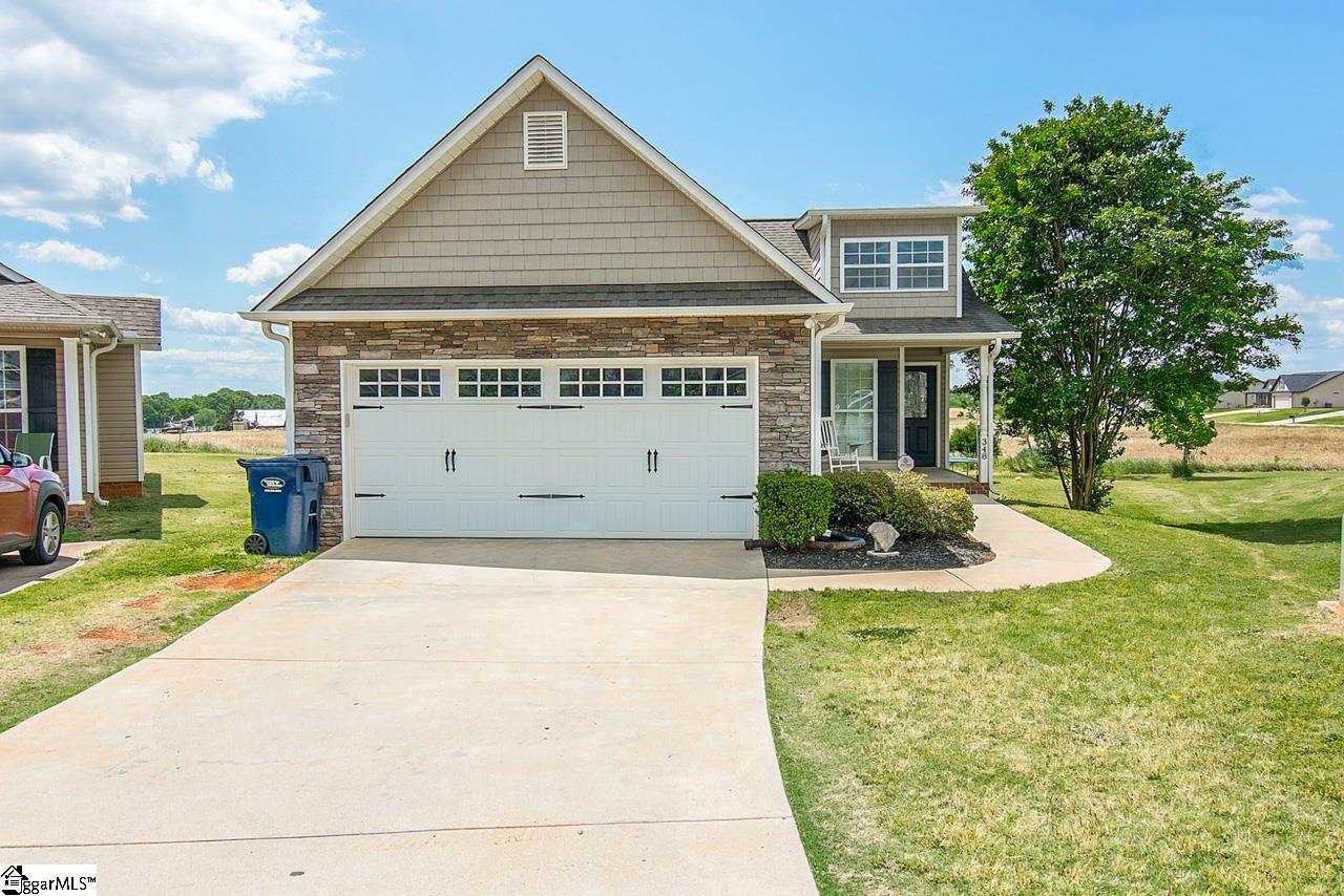 348 South Ivestor Inman, SC 29349 - Photo 2 of 21