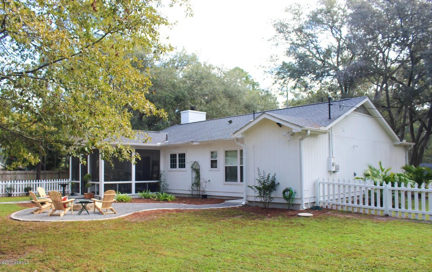 753 Sams Point Road Beaufort, SC 29907 - Photo 29 of 29 House Back