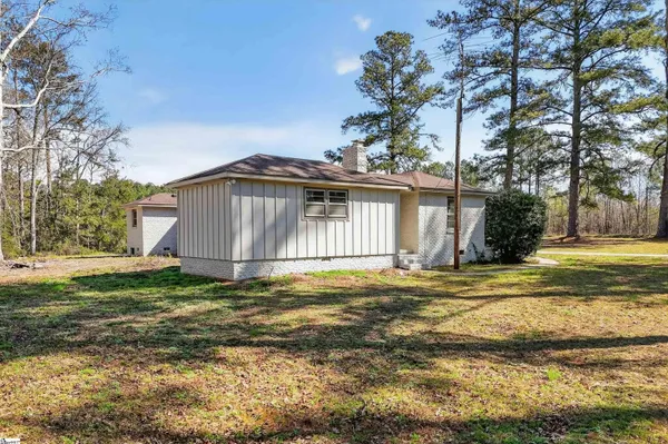 $385,000 | 612 Skippers Lodge Road, Cross Hill, SC 29332