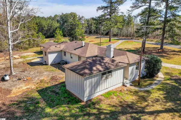 $385,000 | 612 Skippers Lodge Road, Cross Hill, SC 29332