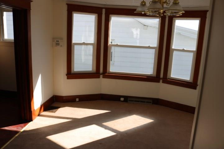 173 Oak Spring Road Canonsburg, PA 15317 - Photo 7 of 10 Gallery Image 7