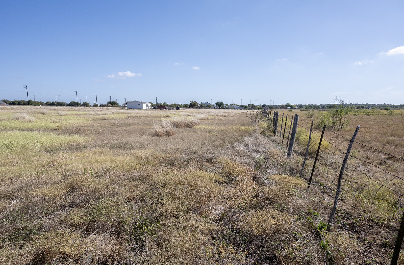 1841 County Road 305 Jarrell, TX 76537 - Photo 3 of 7 a view of lake with green space