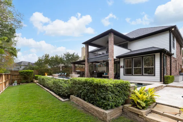 $649,500 | 27614 Colin Springs Lane, Spring, TX 77386