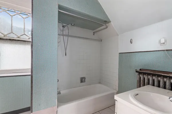 $1,600,000 | 9-11 Troy Street, Jersey City, NJ 07307