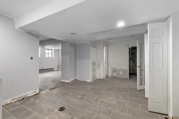 $1,600,000 | 9-11 Troy Street, Jersey City, NJ 07307