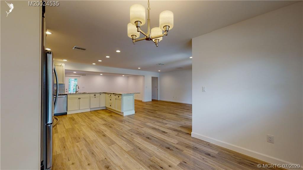 1060 Northwest Terrace Road Stuart, FL 34994 - Photo 13 of 51 Gallery Image 13