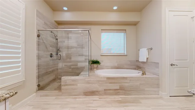 $4,200 | 10920 Wrenwood Manor, Houston, TX 77043