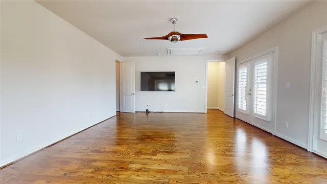 $3,800 | 10920 Wrenwood Manor, Houston, TX 77043