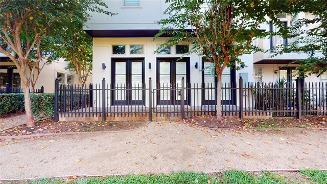 $3,800 | 10920 Wrenwood Manor, Houston, TX 77043