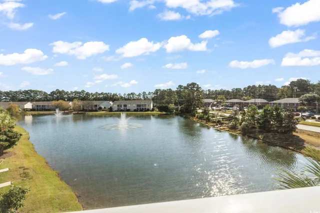 $195,000 | 100 Fountain Pointe Lane, Unit 301, Myrtle Beach, SC 29579