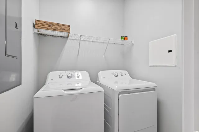 $195,000 | 100 Fountain Pointe Lane, Unit 301, Myrtle Beach, SC 29579