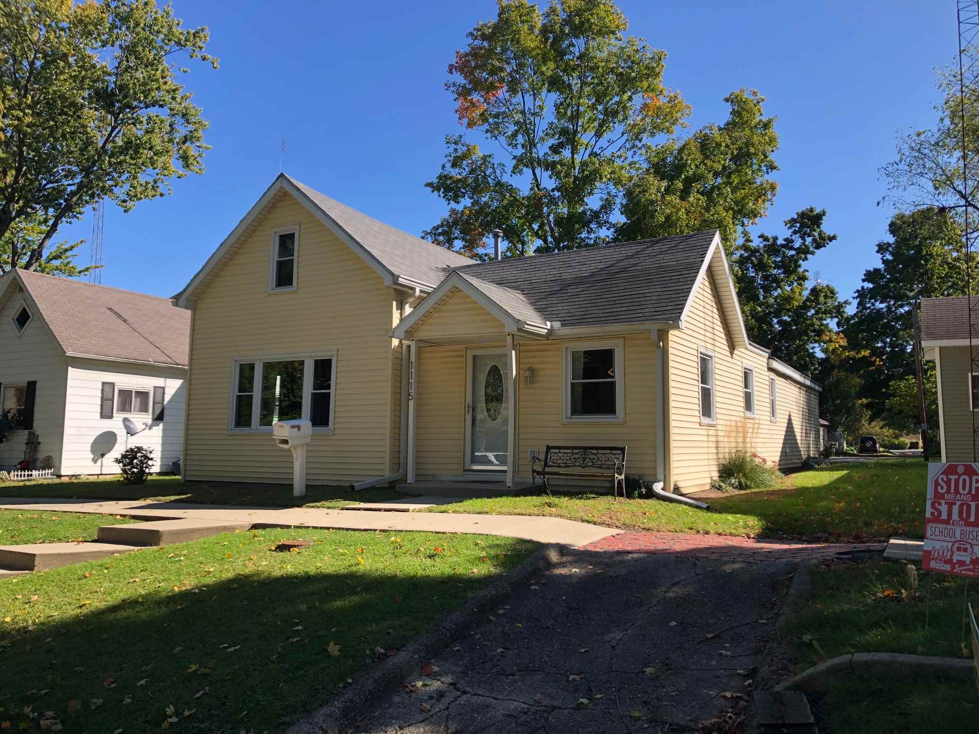 1115 Pontiac Street Rochester, IN 46975 - Photo 1 of 12
