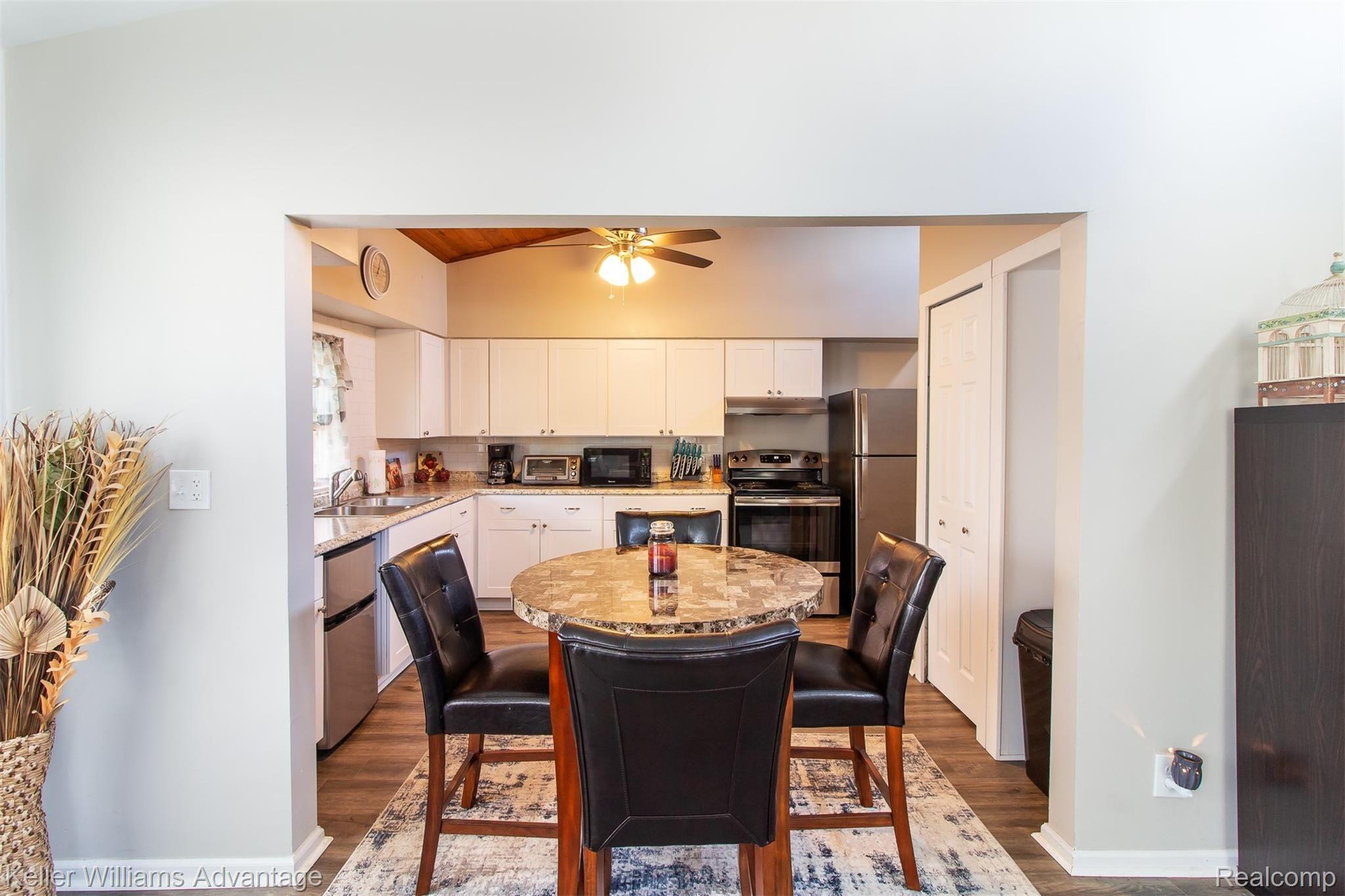 7495 Coldwater Road Flushing, MI 48433 - Photo 10 of 35 ColdwaterRd_7495_Kitchen_01.jpg
