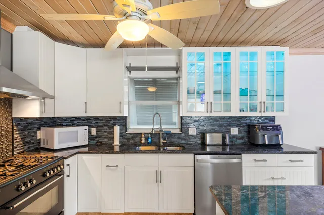 $1,400,000 | 1719 Washington Street, Key West, FL 33040