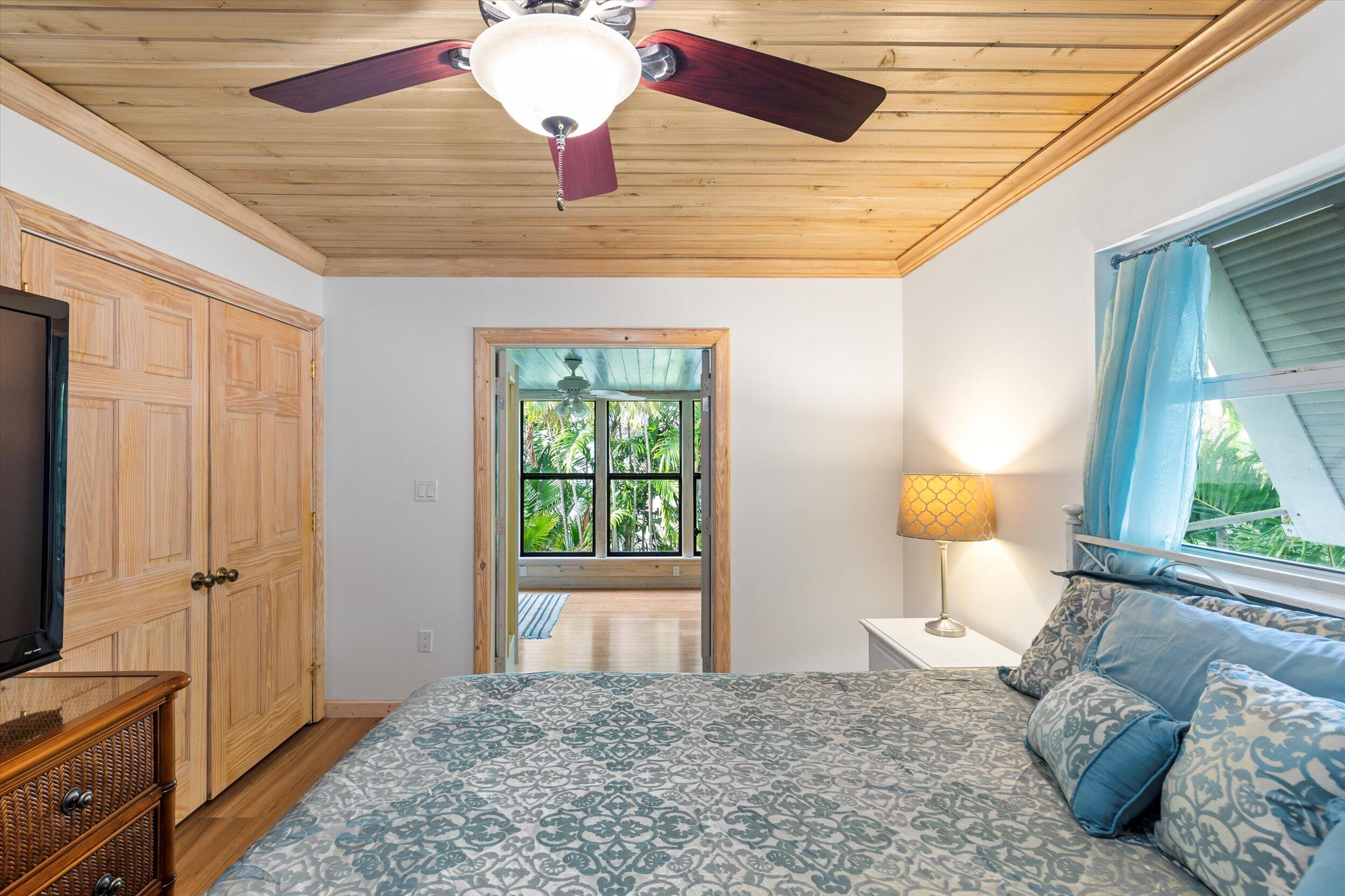 1719 Washington Street Key West, FL 33040 - Photo 16 of 34 28-029