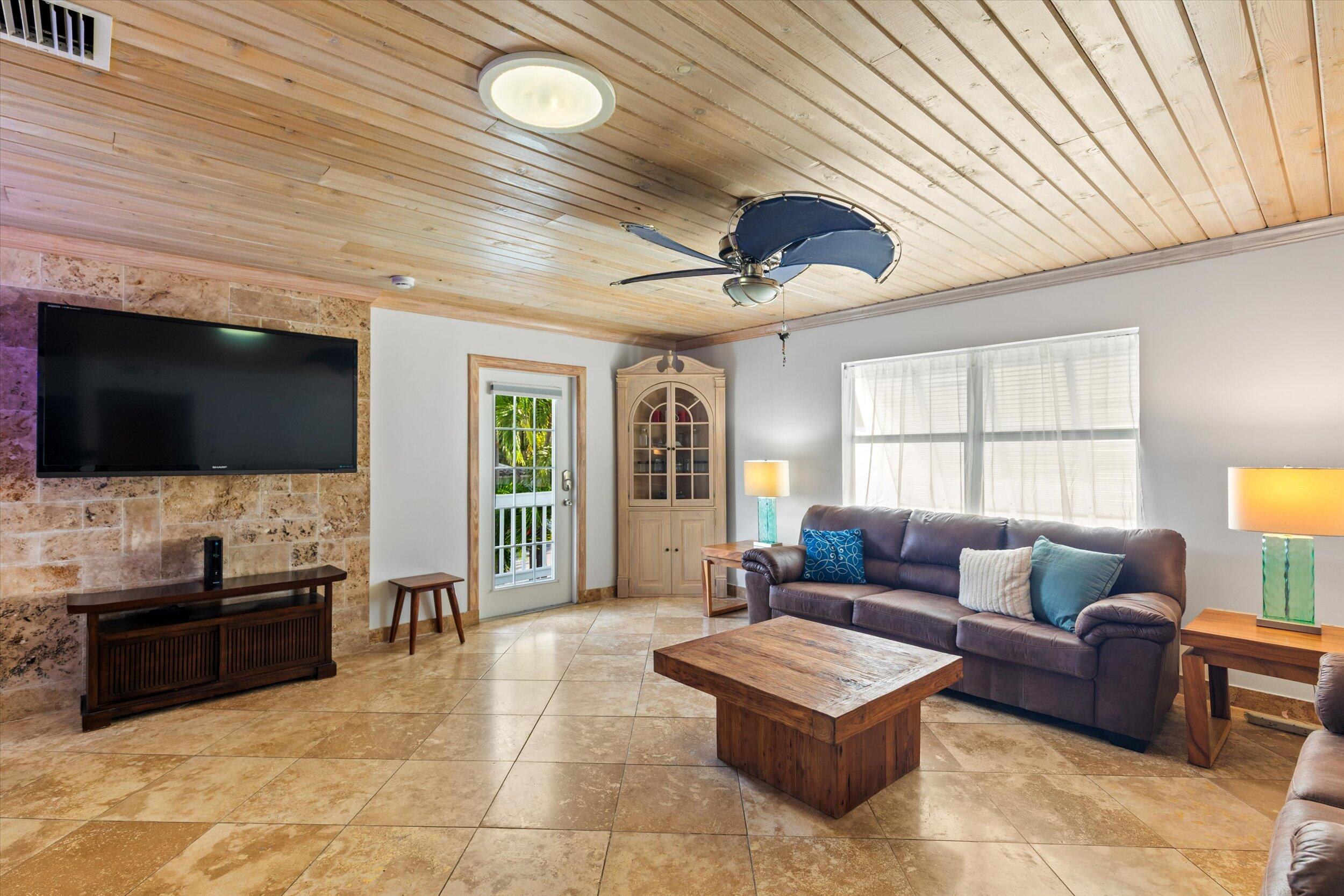 1719 Washington Street Key West, FL 33040 - Photo 2 of 34 14-015