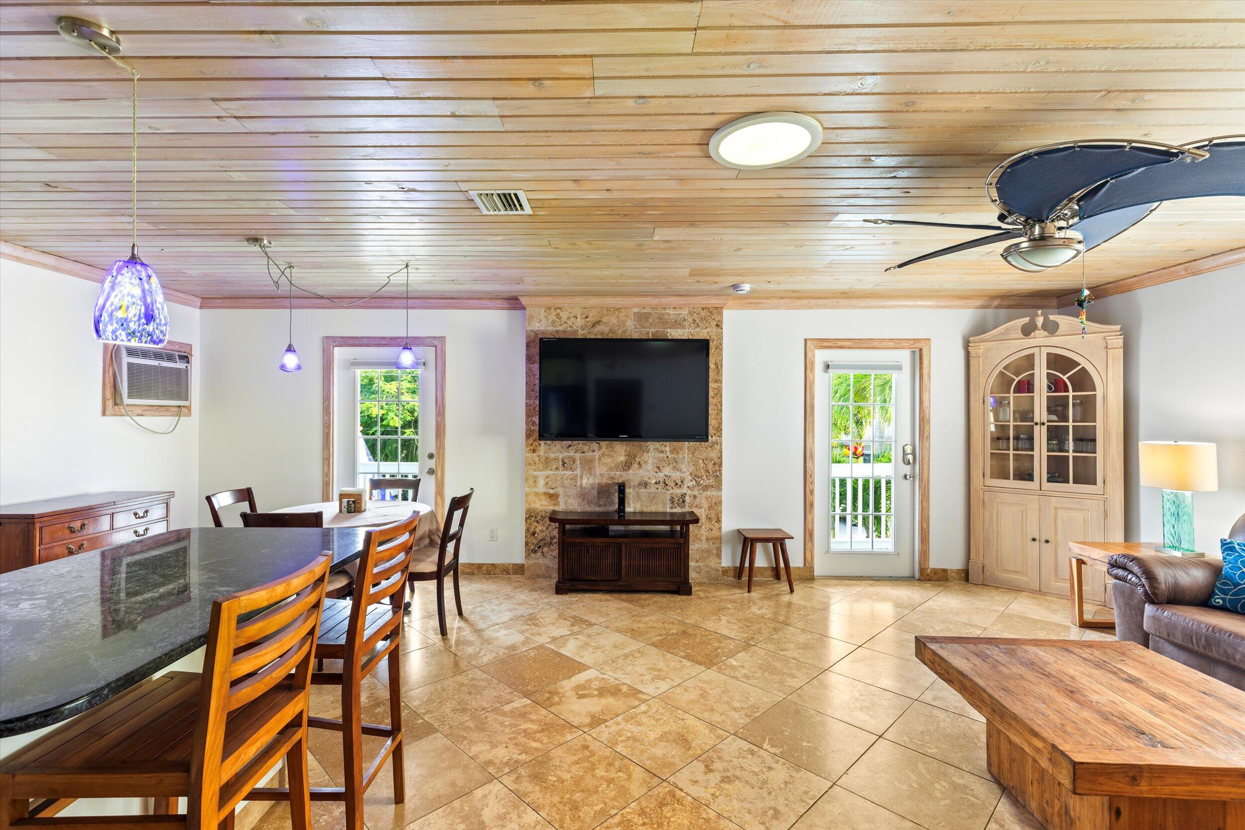 1719 Washington Street Key West, FL 33040 - Photo 6 of 34 15-016