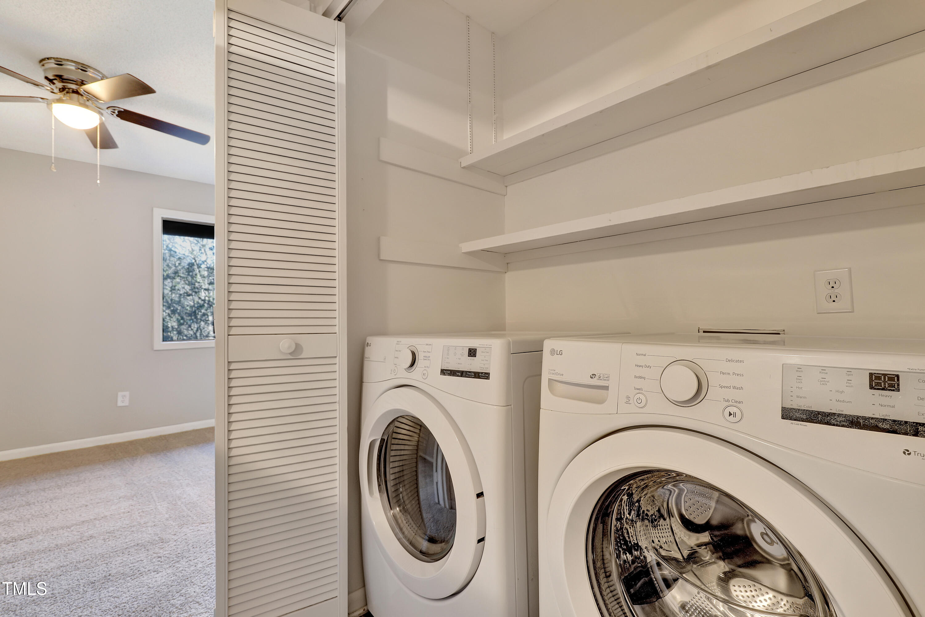 196 Ridge Trail Chapel Hill, NC 27516 - Photo 23 of 32 a utility room with dryer and washer