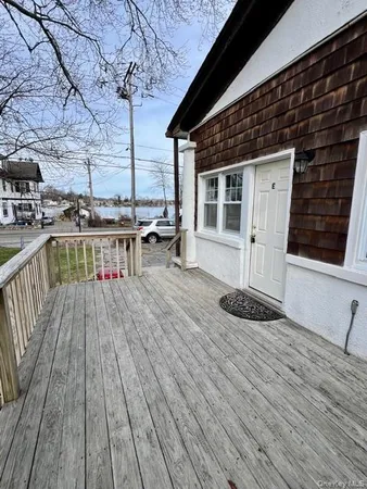 $2,450 | 185 East Lake Boulevard, Unit E, Mahopac, NY 10541