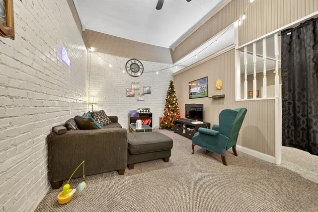 $1,200,000 | 109 East 7th Avenue, Springfield, TN 37172