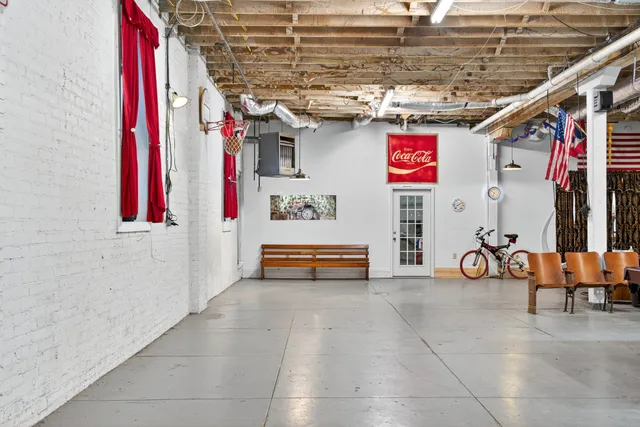 $1,200,000 | 109 East 7th Avenue, Springfield, TN 37172