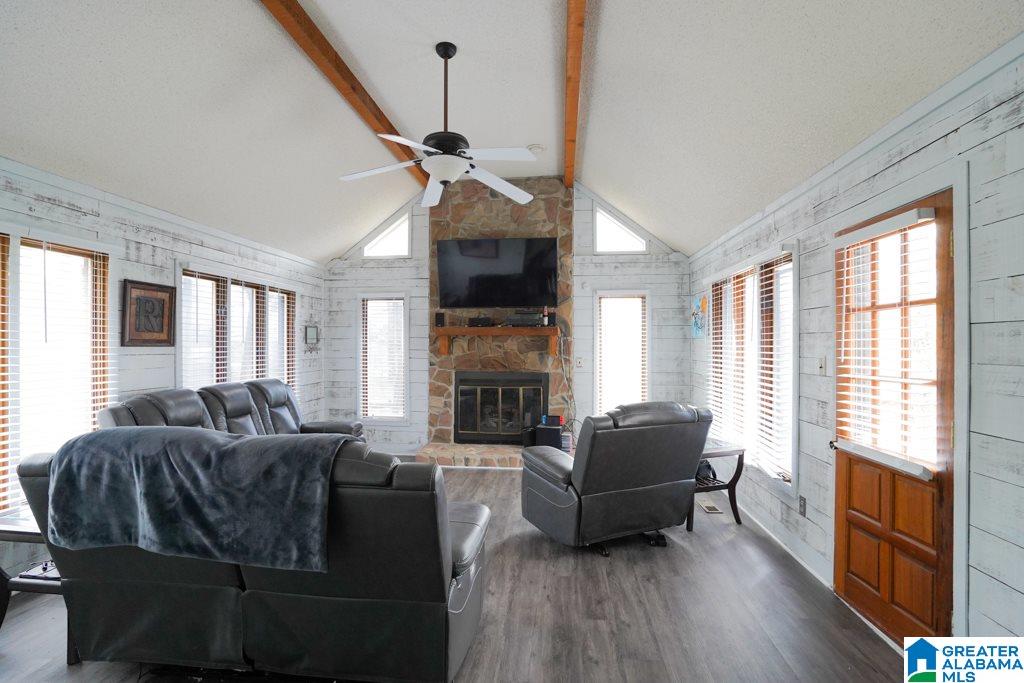 156 Kenilworth Road Bessemer, AL 35023 - Photo 4 of 47