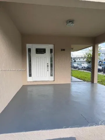 $8,000 | 200 Northeast 44th Street, Miami, FL 33137