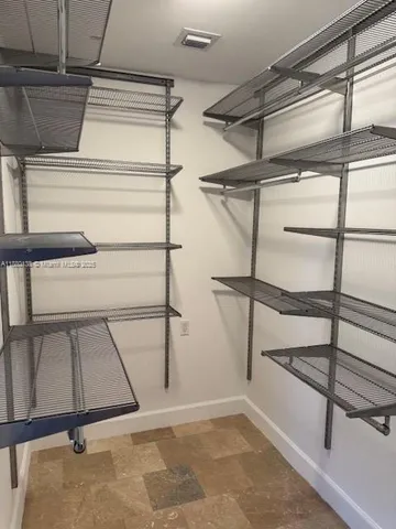 $8,000 | 200 Northeast 44th Street, Miami, FL 33137