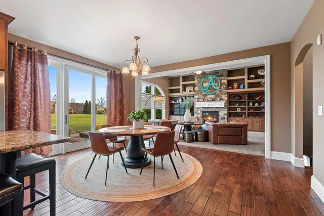 $860,000 | 1336 South Sedona Circle, Oneida, WI 54155