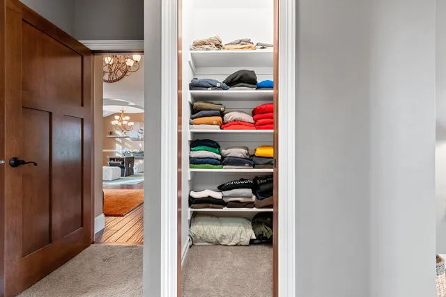 $860,000 | 1336 South Sedona Circle, Oneida, WI 54155