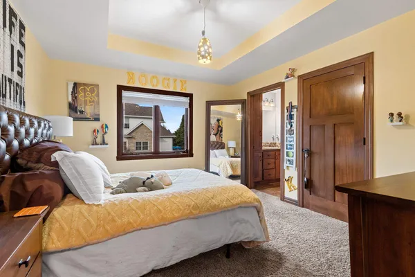 $860,000 | 1336 South Sedona Circle, Oneida, WI 54155