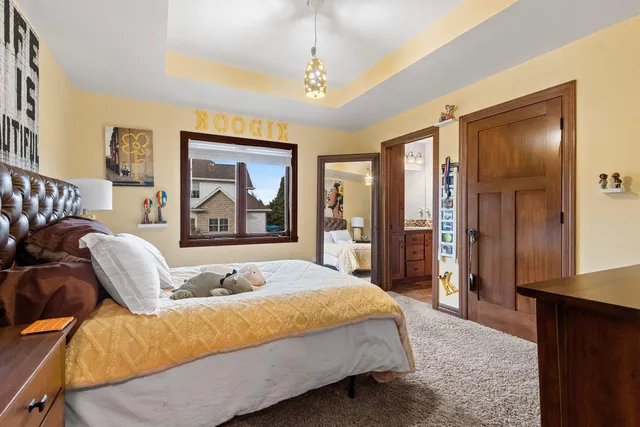 $860,000 | 1336 South Sedona Circle, Oneida, WI 54155