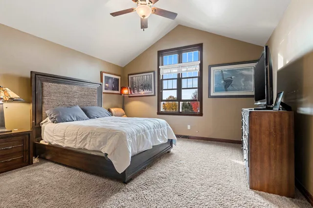 $860,000 | 1336 South Sedona Circle, Oneida, WI 54155