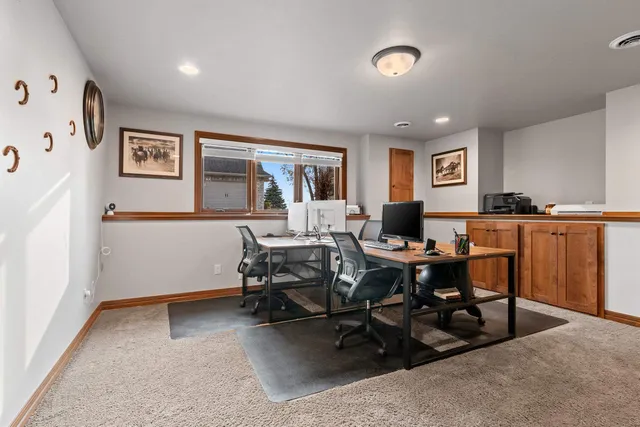 $860,000 | 1336 South Sedona Circle, Oneida, WI 54155