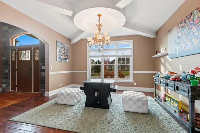 $860,000 | 1336 South Sedona Circle, Oneida, WI 54155