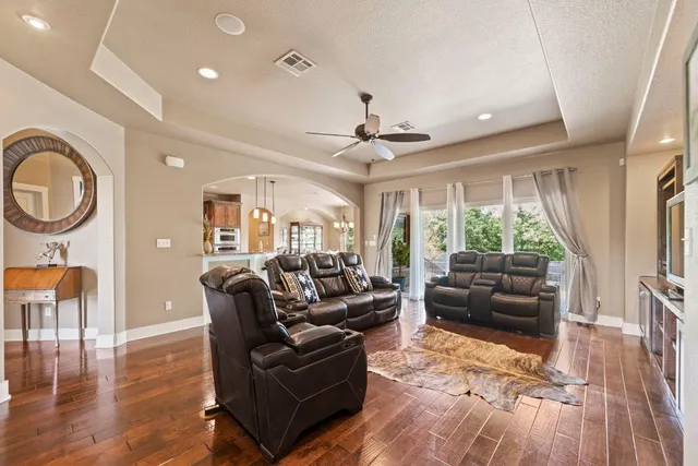 $699,990 | 116 Kipahulu, Bastrop, TX 78602