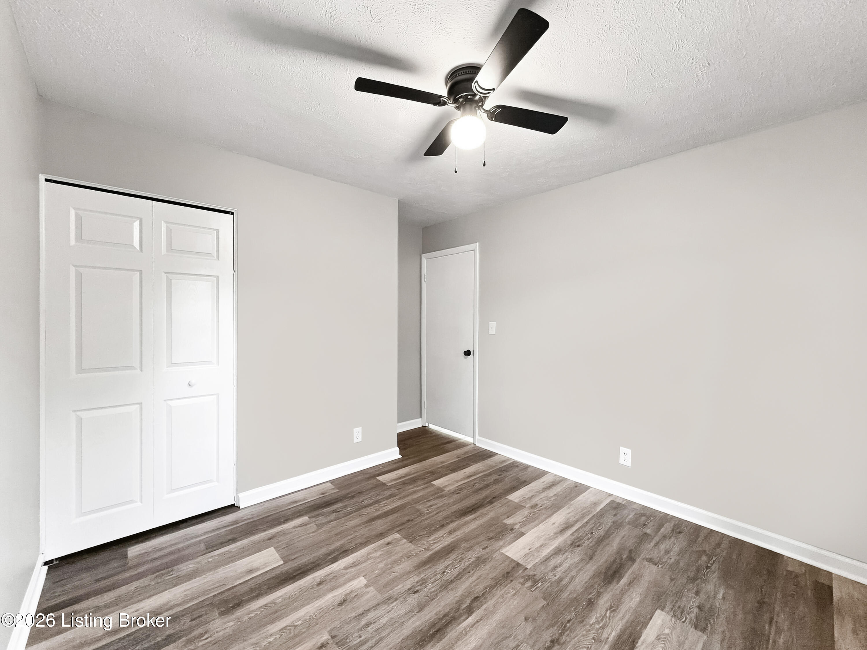 4502 Balaton Drive Louisville, KY 40219 - Photo 22 of 40 31