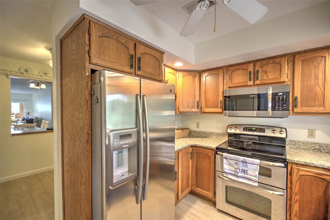 855 East Lake Shore Drive, Unit 1D Decatur, IL 62521 - Photo 8 of 30