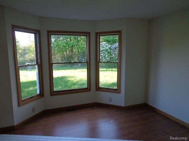 3122 Hasler Lake Road Lapeer, MI 48446 - Photo 4 of 8 DSC01182.jpg