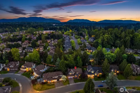 $1,548,000 | 23203 Northeast 18th Place, Sammamish, WA 98074
