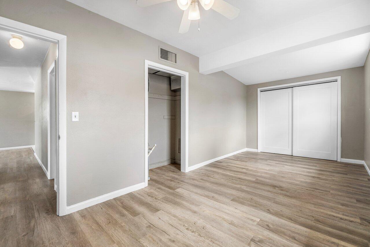 58 Tortuga Road Palm Springs, FL 33461 - Photo 21 of 38 021-58TortugaRoad-PalmSprings-FL-33461-S