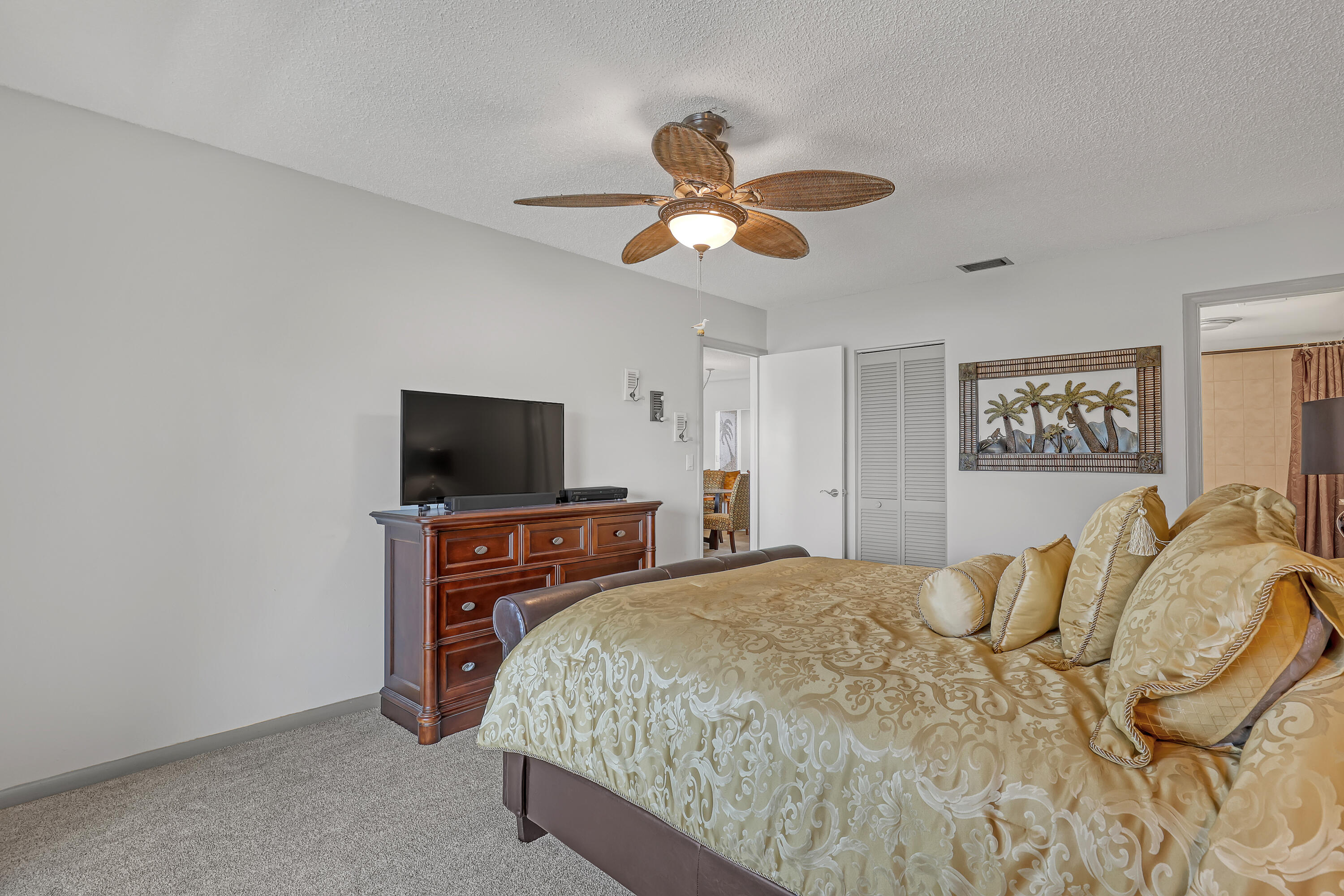 1100 Surf Road, Unit 215 Singer Island, FL 33404 - Photo 10 of 30 Master Bedroom