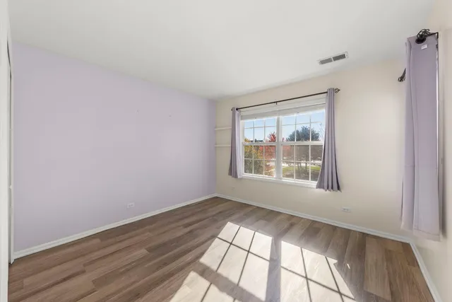 $319,000 | 2911 Dearborn Court, Naperville, IL 60563