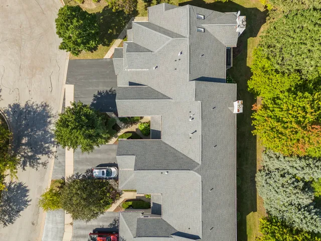 $319,000 | 2911 Dearborn Court, Naperville, IL 60563