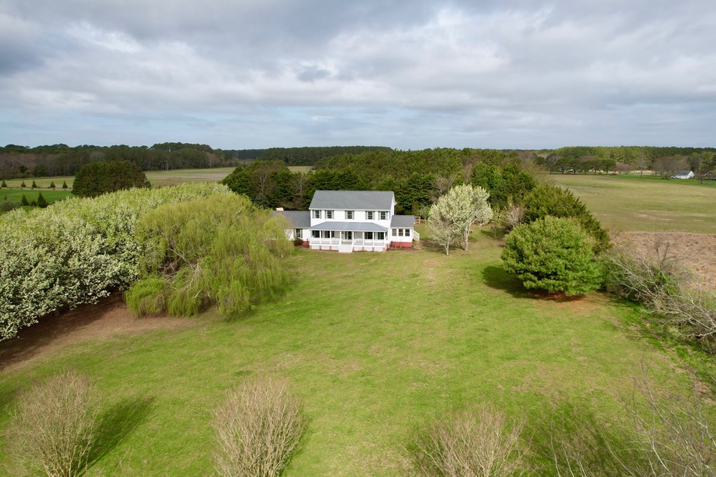 19096 Seaside Circle Parksley, VA 23421 - Photo 7 of 91